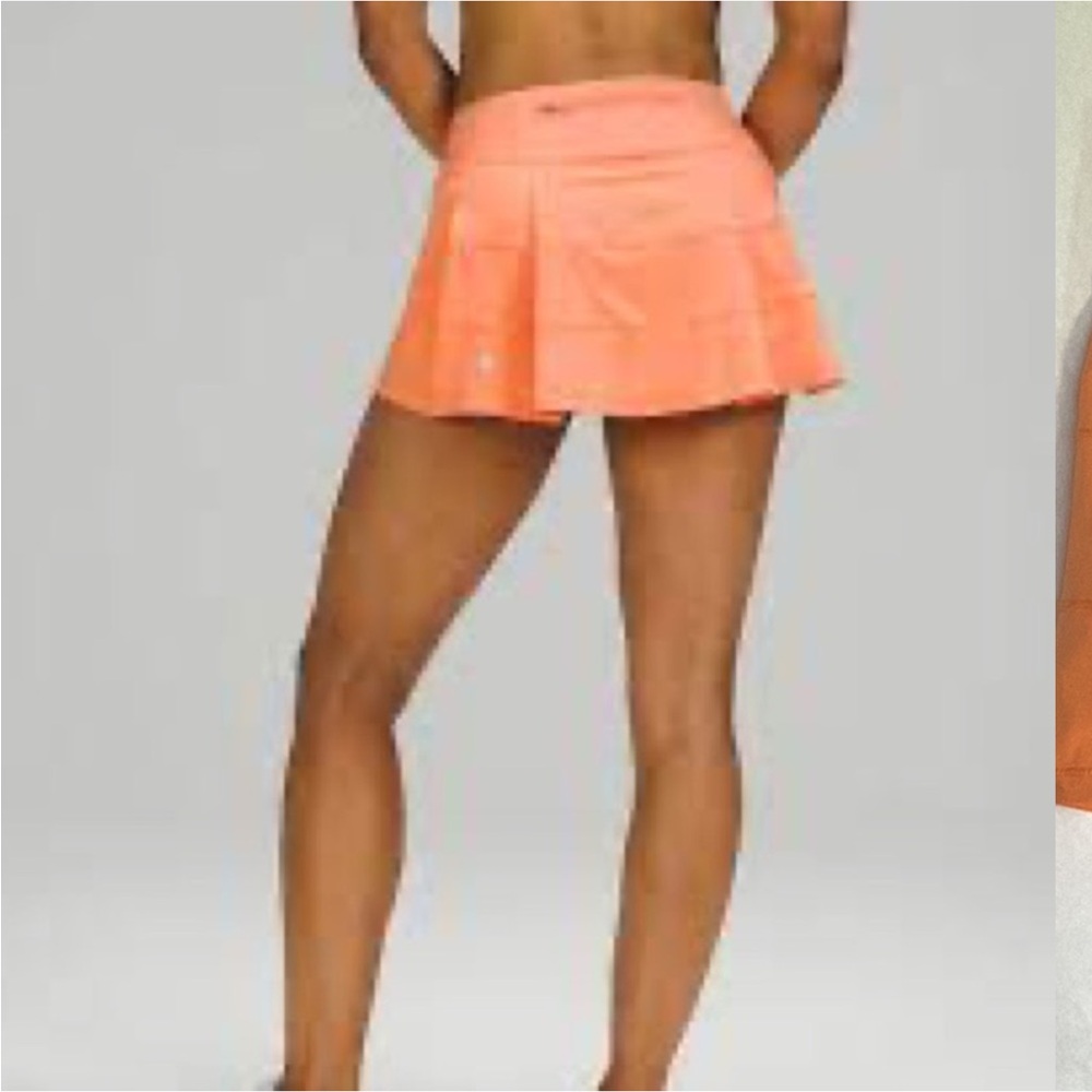 Lululemon pace rival skirt